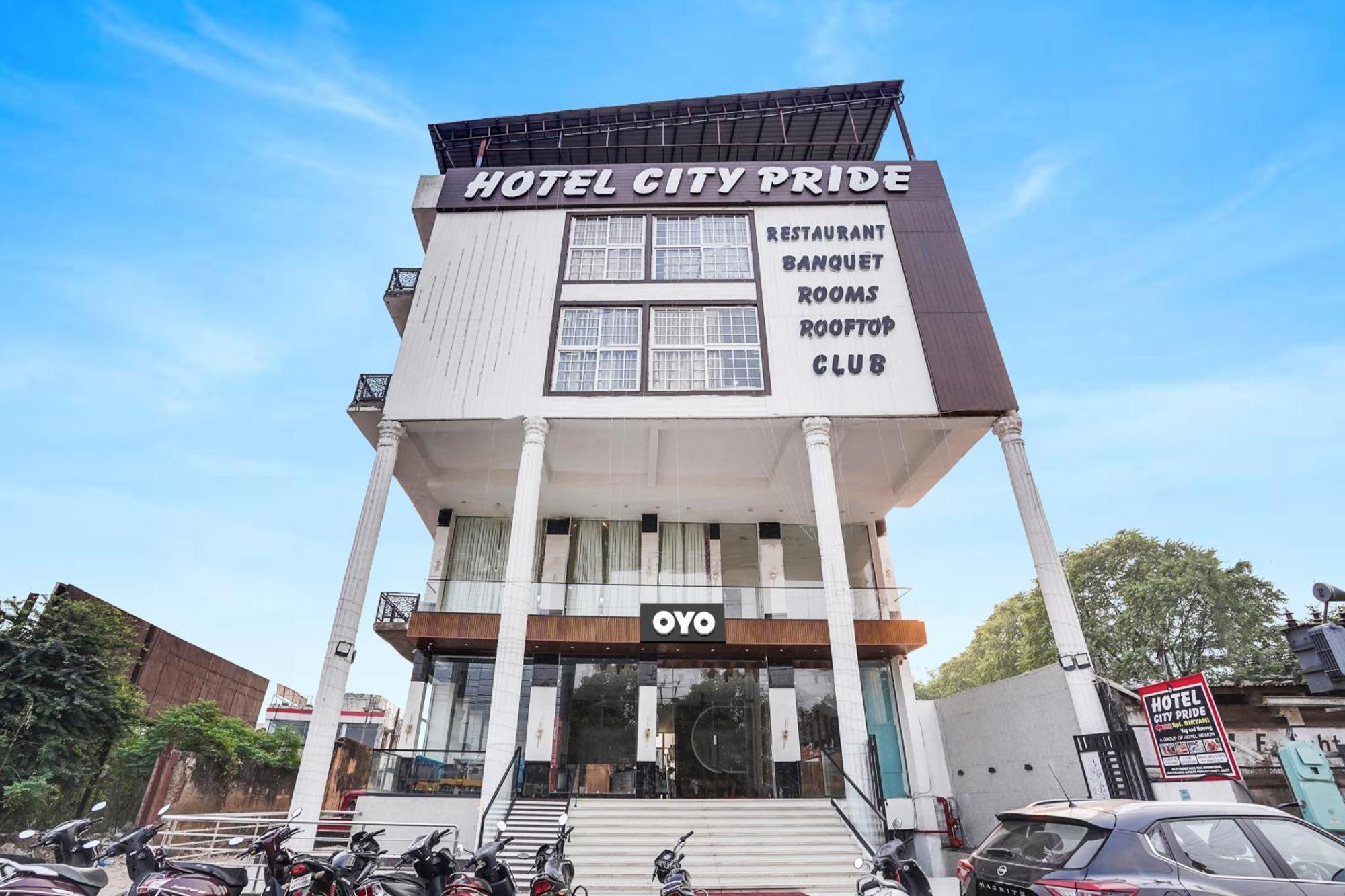 Townhouse Amanaka Formerly Hotel City Pride Raipur  Bagian luar foto