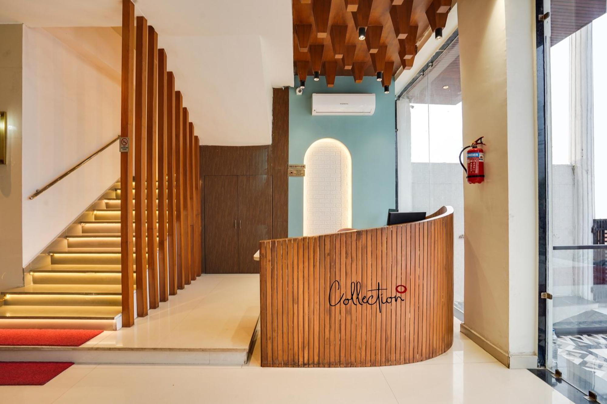 Townhouse Amanaka Formerly Hotel City Pride Raipur  Bagian luar foto